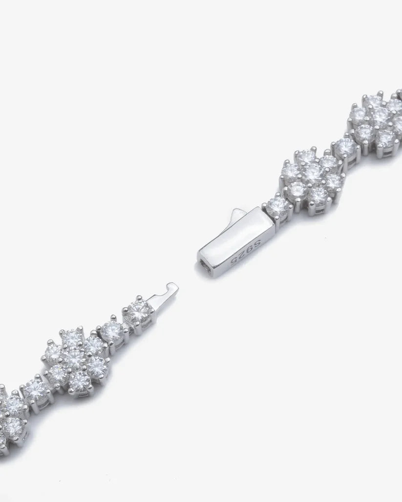 Moissanite Star Bracelet